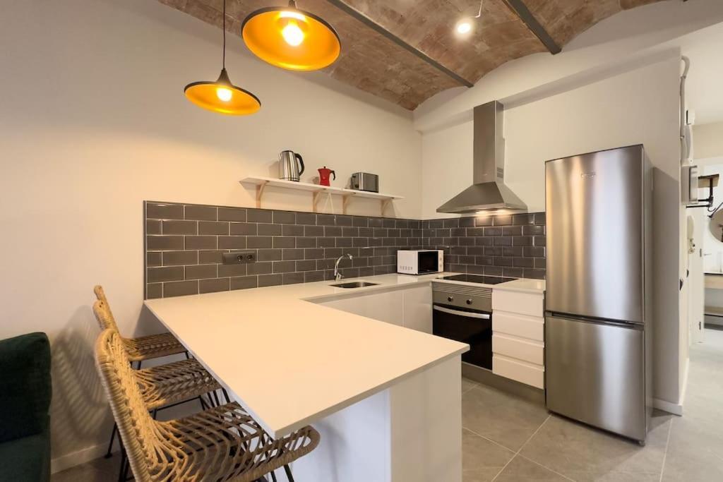 Bebarceloner Sants Apartments - 2 Bedrooms Buitenkant foto